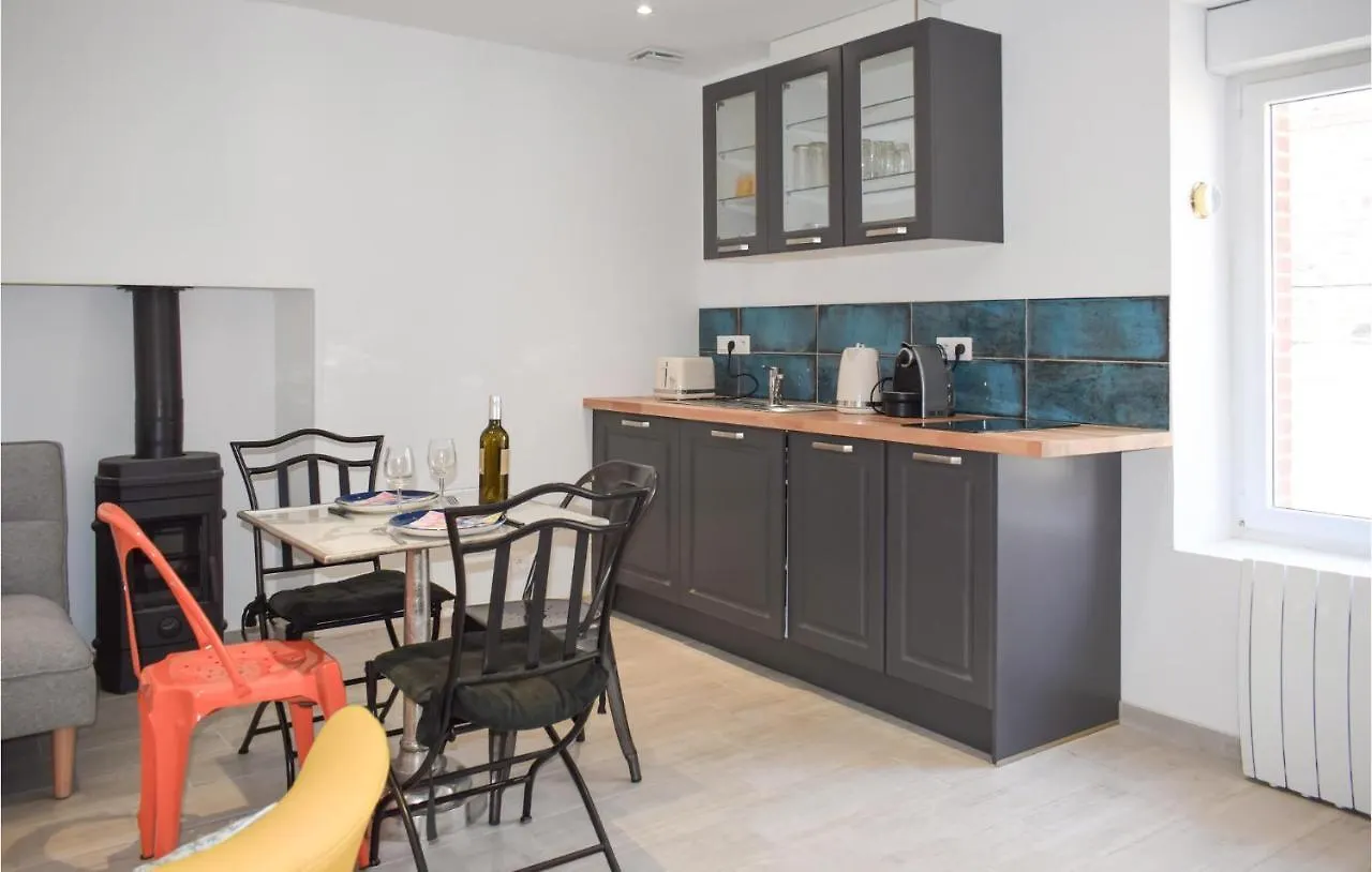 Holiday home 1 Bedroom Stunning Home In Ploubazlanec France